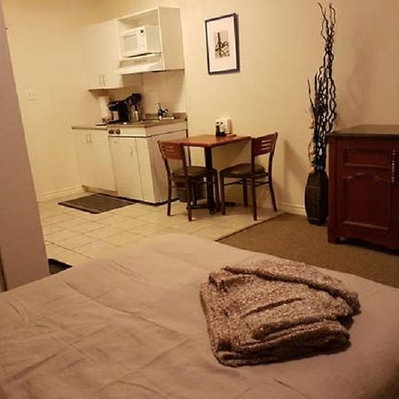 Cozy Little Studio #16 By Amazing Property Rentals Gatineau Dış mekan fotoğraf